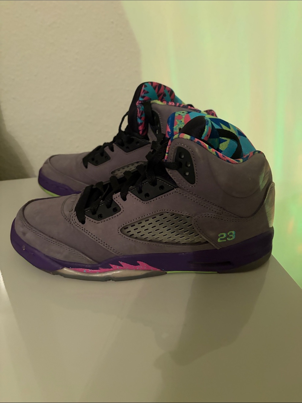Jordan Retro 5 Sneakers in Gray, Purple, Black and Teal Accents